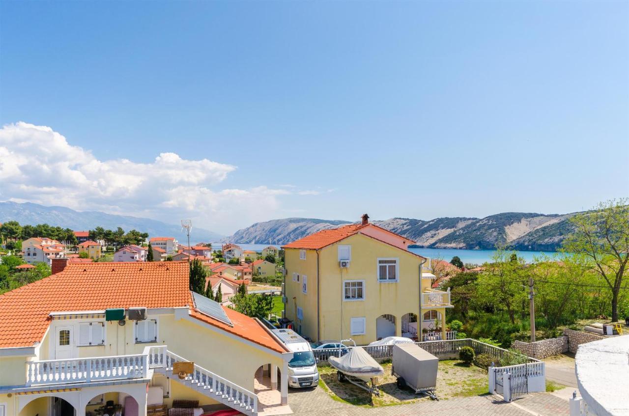 Apartments Ester Лопар Екстериор снимка
